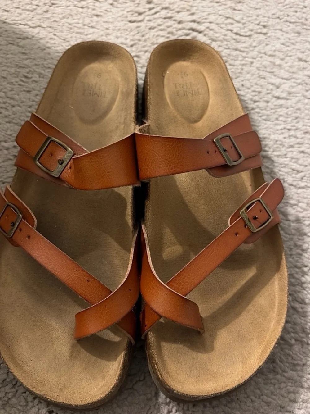 Time and Tru Women’s Tan Slip-On Strappy Sandals